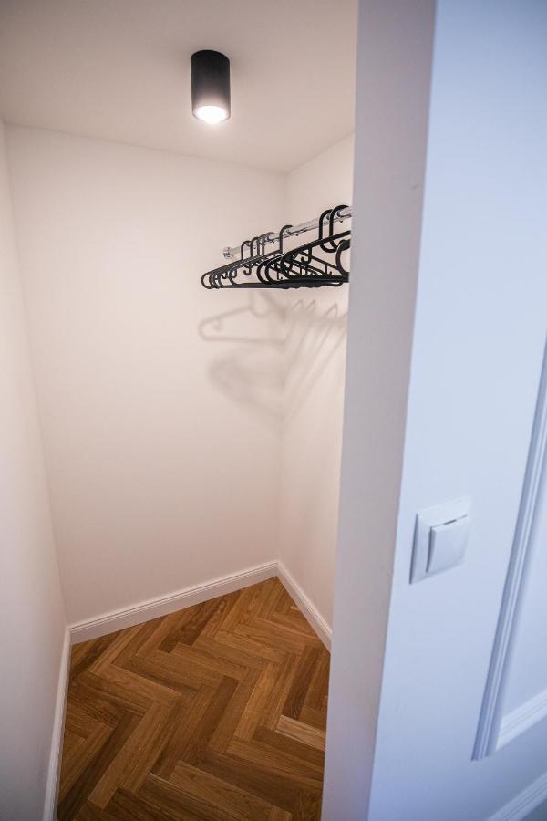 Apartamenty Poprostu Stary Toruń Esterno foto