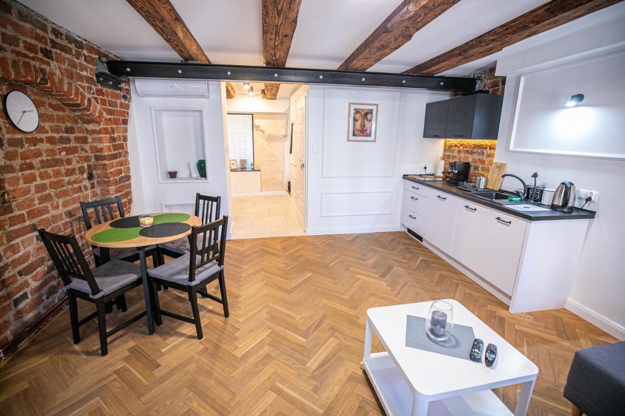 Apartamenty Poprostu Stary Toruń Esterno foto