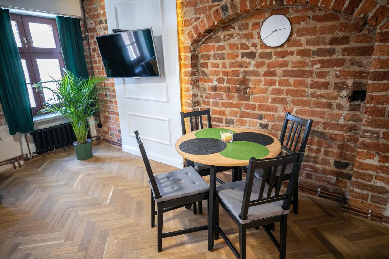 Apartamenty Poprostu Stary Toruń Esterno foto